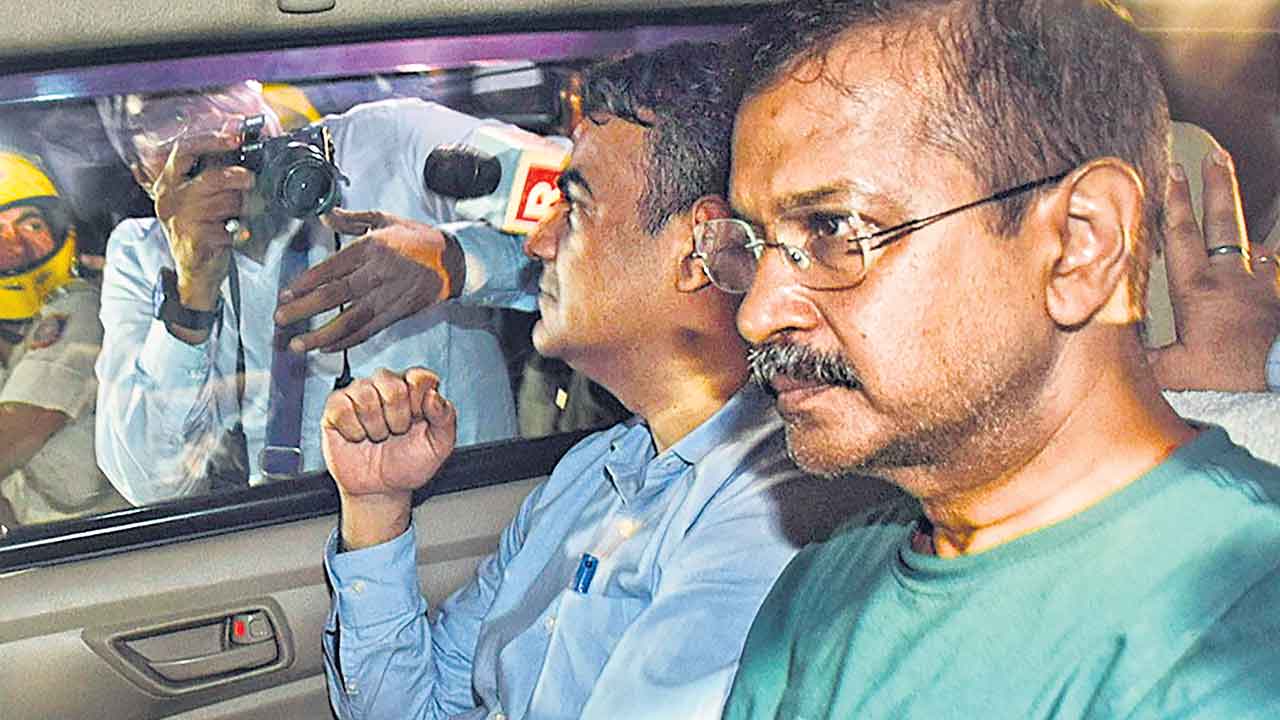 Arvind Kejriwal | సీబీఐని నిలదీసిన కోర్టు.. రౌస్‌ ఎవెన్యూ కోర్టులో ఆసక్తికర పరిణామం