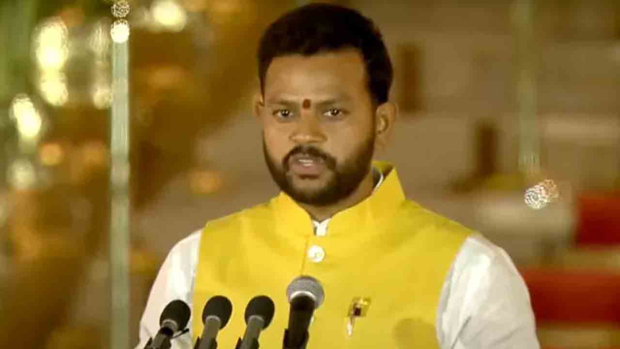 Rammohan Naidu | పౌర విమానయాన శాఖ మంత్రిగా బాధ్యతలు చేపట్టిన రామ్మోహన్‌ నాయుడు