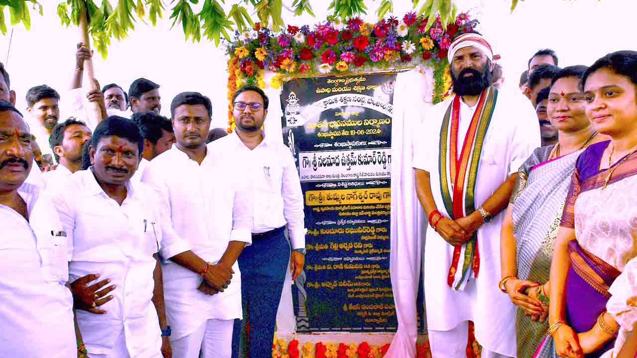 యువతకు ఉపాధి కల్పనే ప్రభుత్వ లక్ష్యం