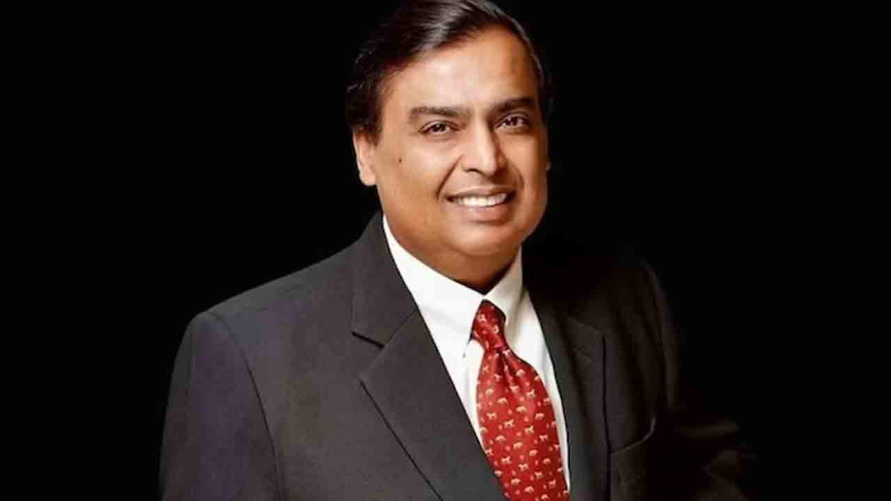 Deepfake Video | ముకేశ్‌ అంబానీ ఫేక్‌ వీడియో.. రూ.7లక్షలు మోసపోయిన వైద్యుడు