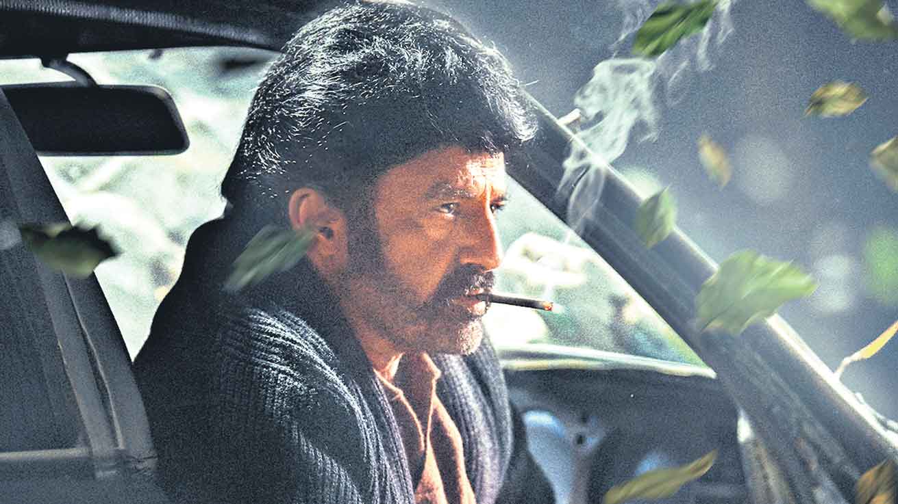 అభిమానులకు బర్త్‌డే గిఫ్ట్స్‌