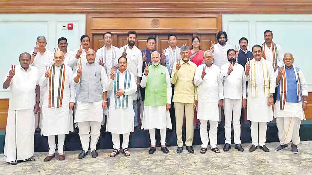 ఓడినా మారని మోదీ తీరు