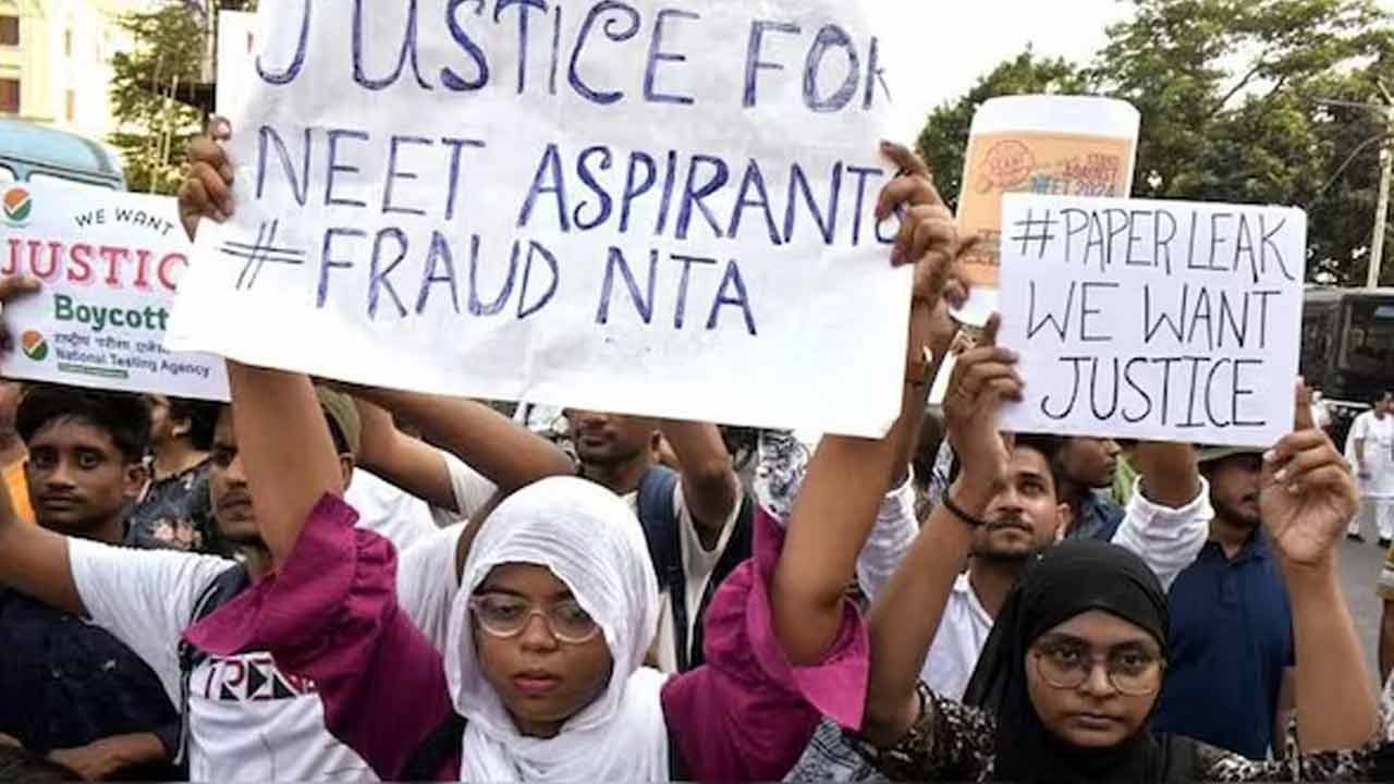 NEET | ‘నీట్‌’గా చీటింగ్‌.. ఎన్డీయే పాలిత రాష్ర్టాల్లో అక్రమాల డొంక