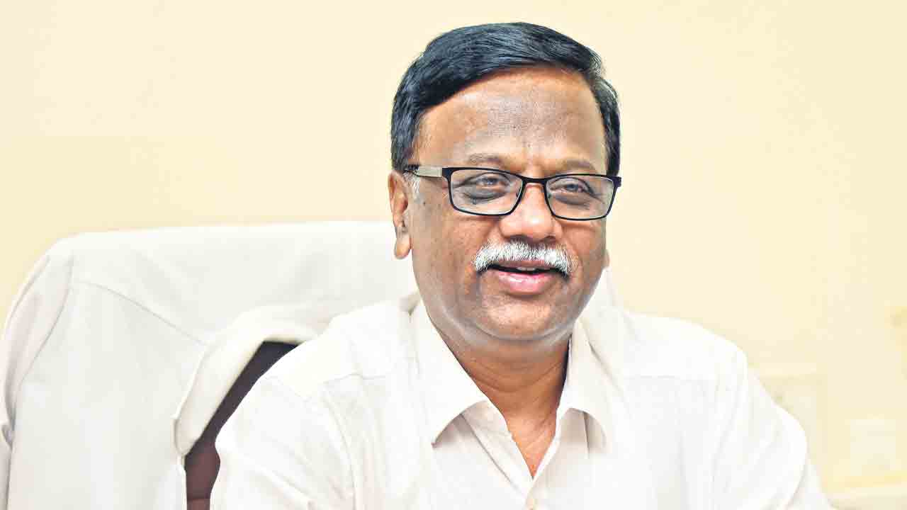 దూర దృష్టితోనే పనిచేస్తున్నా