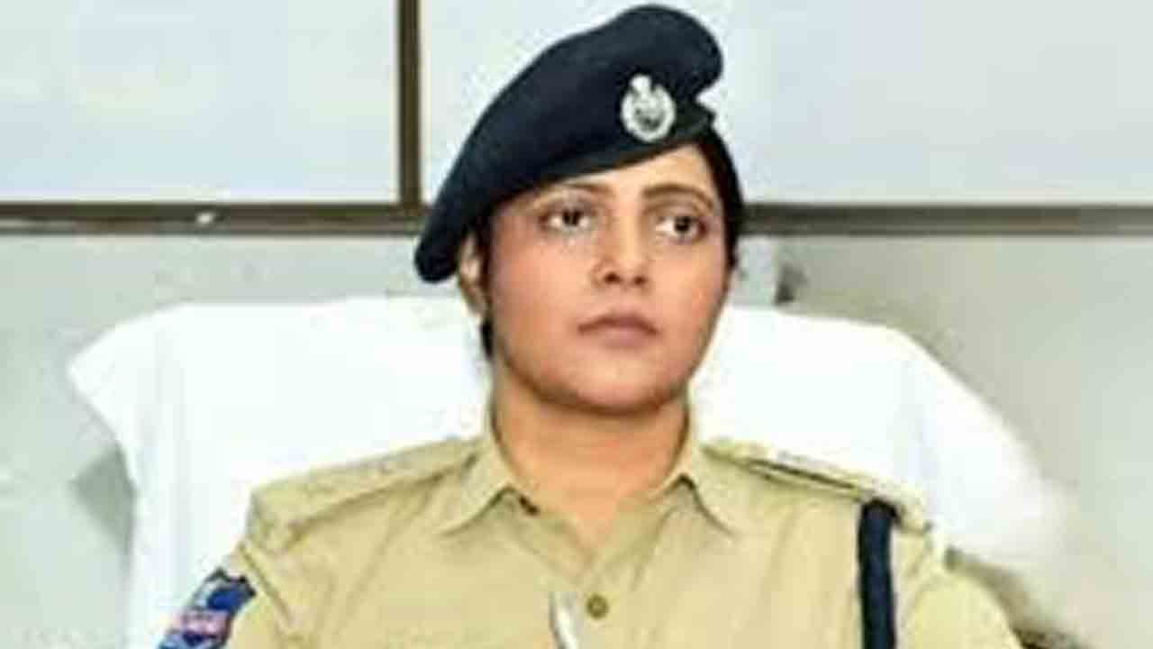 కౌంటింగ్‌ కేంద్రం వద్ద పటిష్ట భద్రత