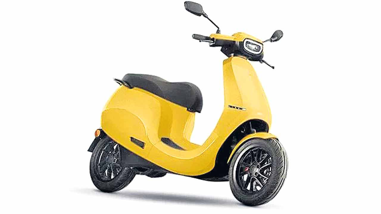 ఓలా స్కూటర్లపై 15 వేల రాయితీలు