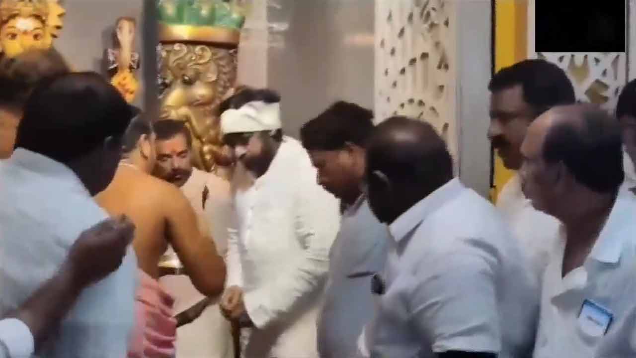 Pawan Kalyan | నూకాలమ్మ ఆలయంలో పవన్‌ కళ్యాణ్‌ ప్రత్యేక పూజలు.. Video