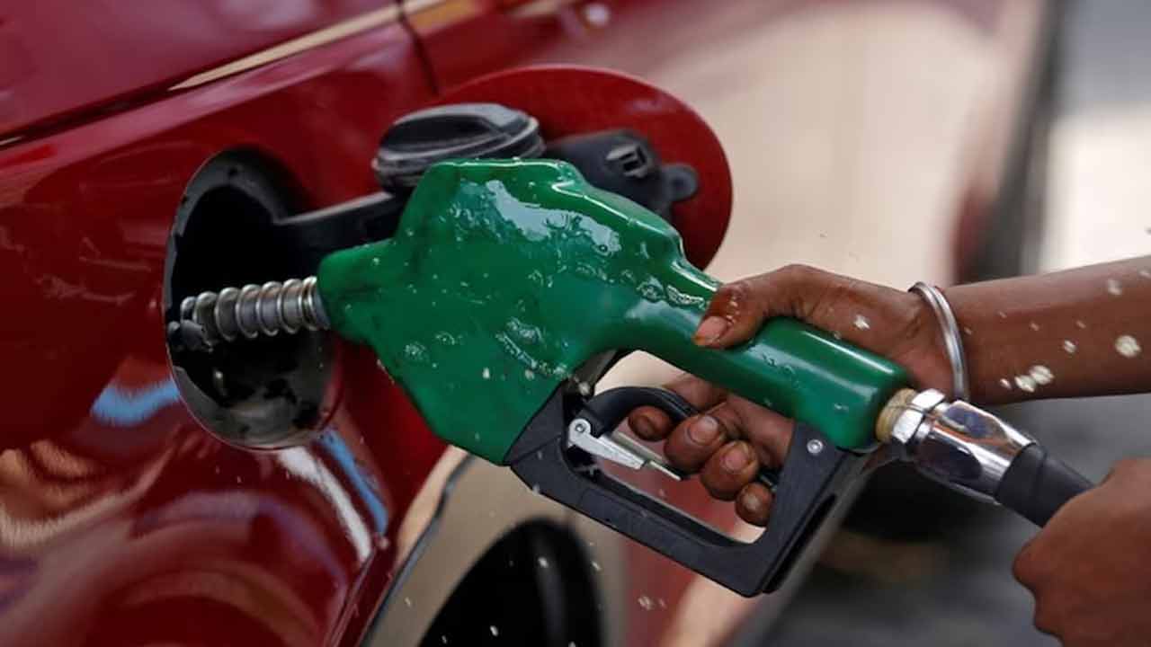 Petrol Price | కేంద్రం షాక్‌.. పెట్రోల్‌, డీజిల్‌పై ఎక్సైజ్‌ డ్యూటీ పెంపు
