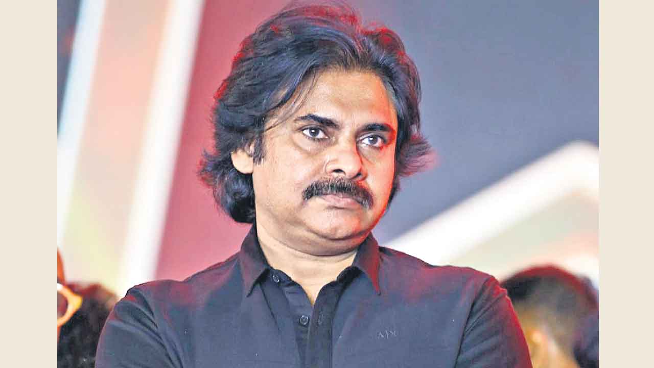 ఇంతకీ పవన్‌ మనసులో ఏముంది?