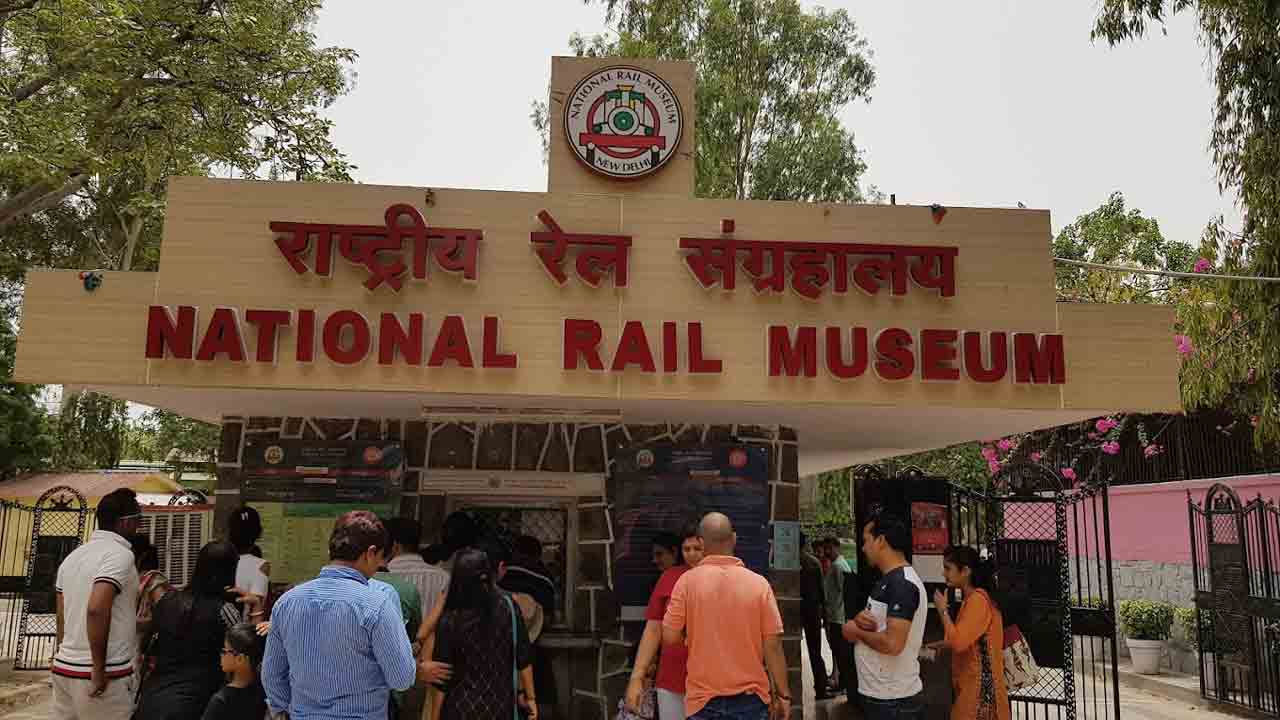 Bomb Threat | ఢిల్లీలోని 15 మ్యూజియంలకు బాంబు బెదిరింపులు