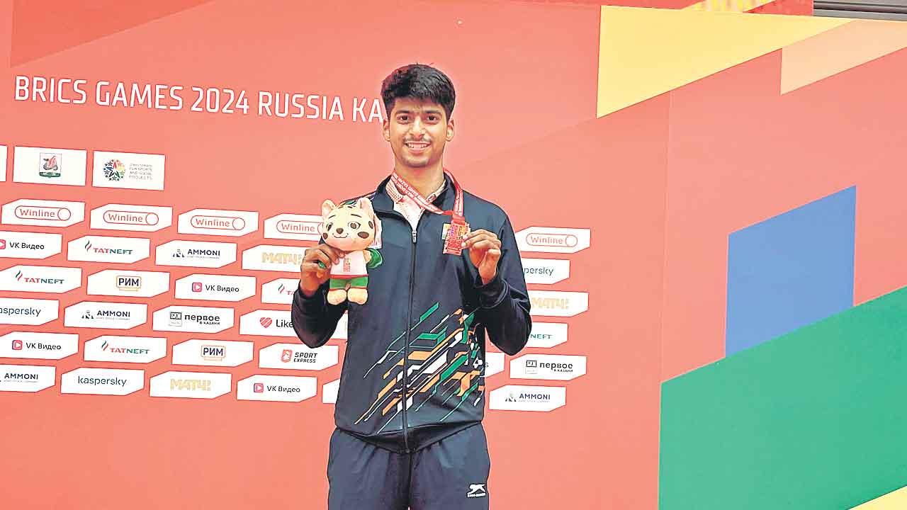 స్నేహిత్‌కు కాంస్యం