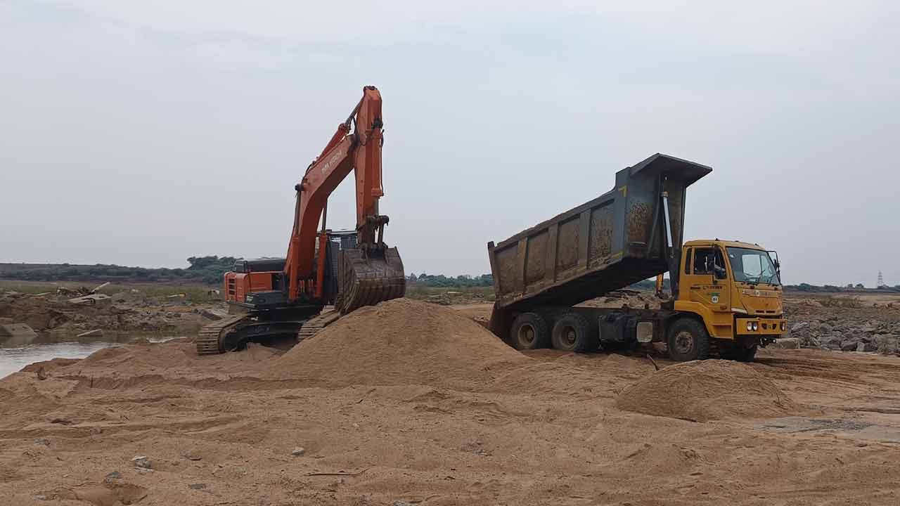 Annaram Barrage | అన్నారం బరాజ్‌లో నిలిచిన పనులు.. కేసీఆర్‌ కోరినా పట్టించుకోని రేవంత్‌ సర్కార్‌