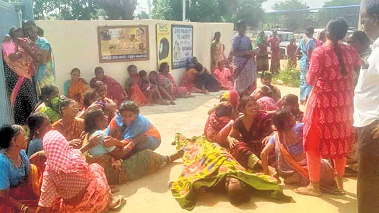 కార్మికుడి బలవన్మరణం