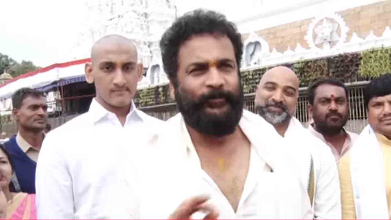 Actor Sivaji | ఇచ్చిన మాటను తప్పినందుకే వైసీపీకి వేంకటేశ్వరస్వామి శిక్ష : సినీనటుడు శివాజీ