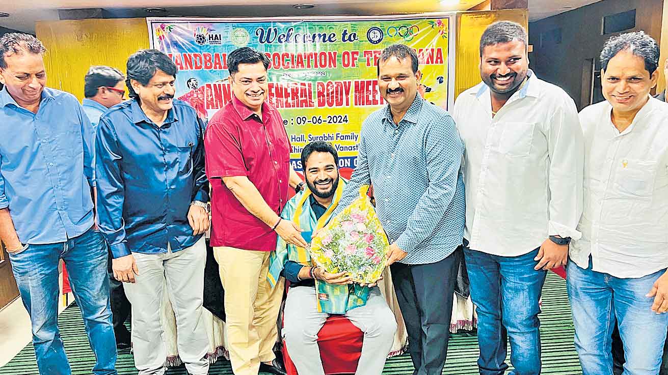 రాష్ట్ర హ్యాండ్‌బాల్‌ కోశాధికారిగా శివప్రకాష్