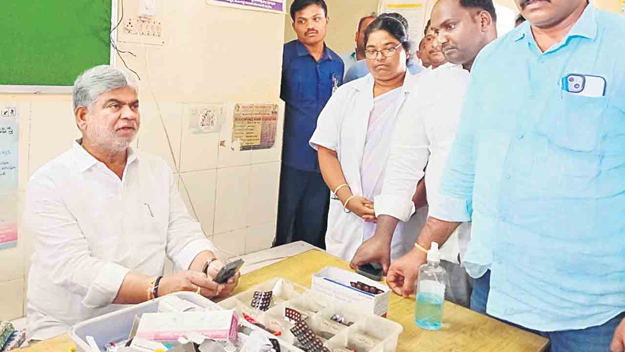 విధుల్లో నిర్లక్ష్యం చేస్తే చర్యలు తప్పవు