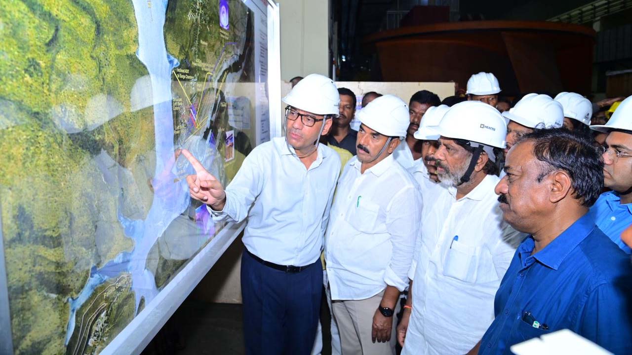 Srisailam | నాలుగో యూనిట్ను సిద్ధం చేయాలి.. శ్రీశైలం విద్యుత్ కేంద్రం  అధికారులకు డిప్యూటీ సీఎం ఆదేశం