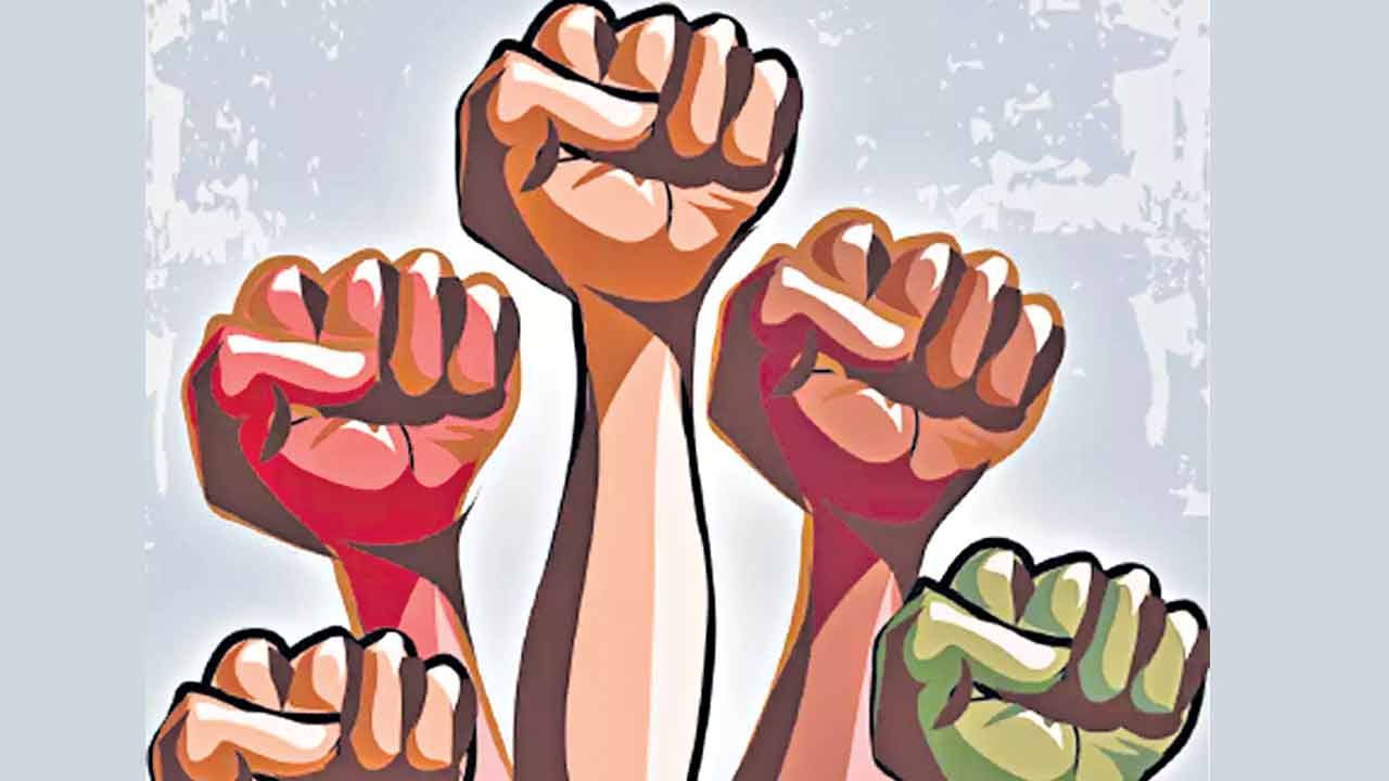 జాతీయ పార్టీలకే జై కొట్టిన తెలంగాణ