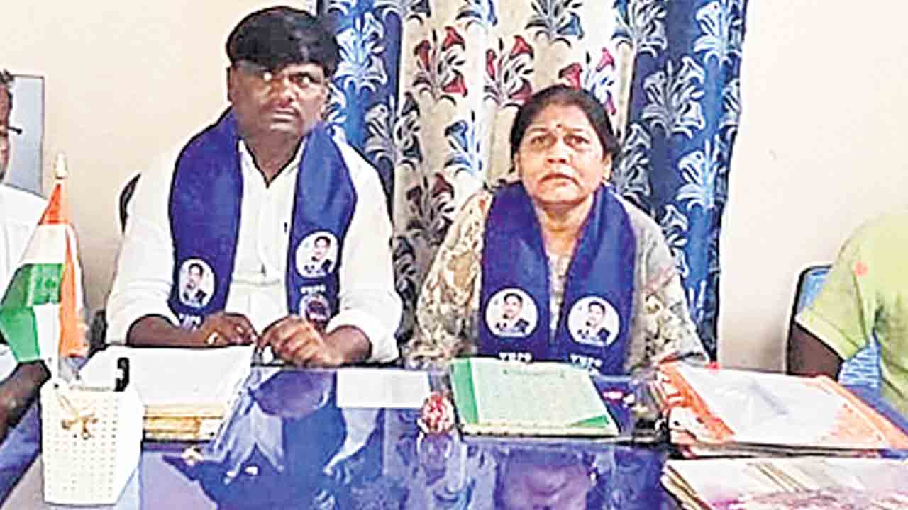 దివ్యాంగుల హామీలను ప్రభుత్వం నెరవేర్చాలి