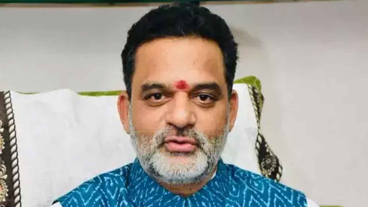 కేరళ బీసీ కమిషన్తో వకుళాభరణం భేటీ