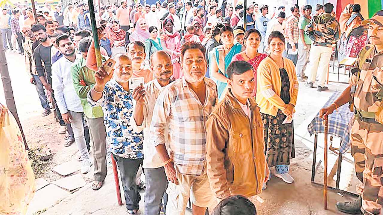 పారదర్శకత ప్రశ్నార్థకం