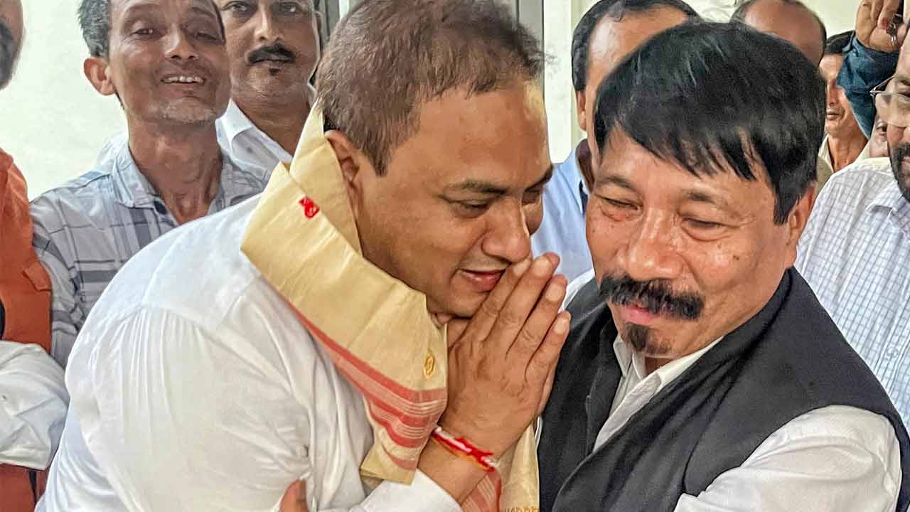 మణిపూర్‌లో కమలానికి షాక్‌