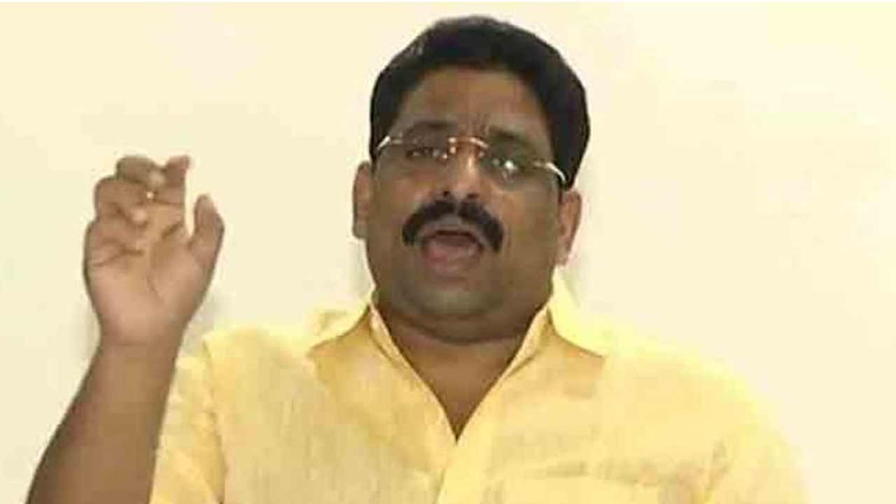 Budda Venkanna | నీలాంటి సైకో పనులు చంద్రబాబు ఎప్పటికీ చేయరు.. వైఎస్‌ జగన్‌పై బుద్ధా వెంకన్న సెటైర్లు