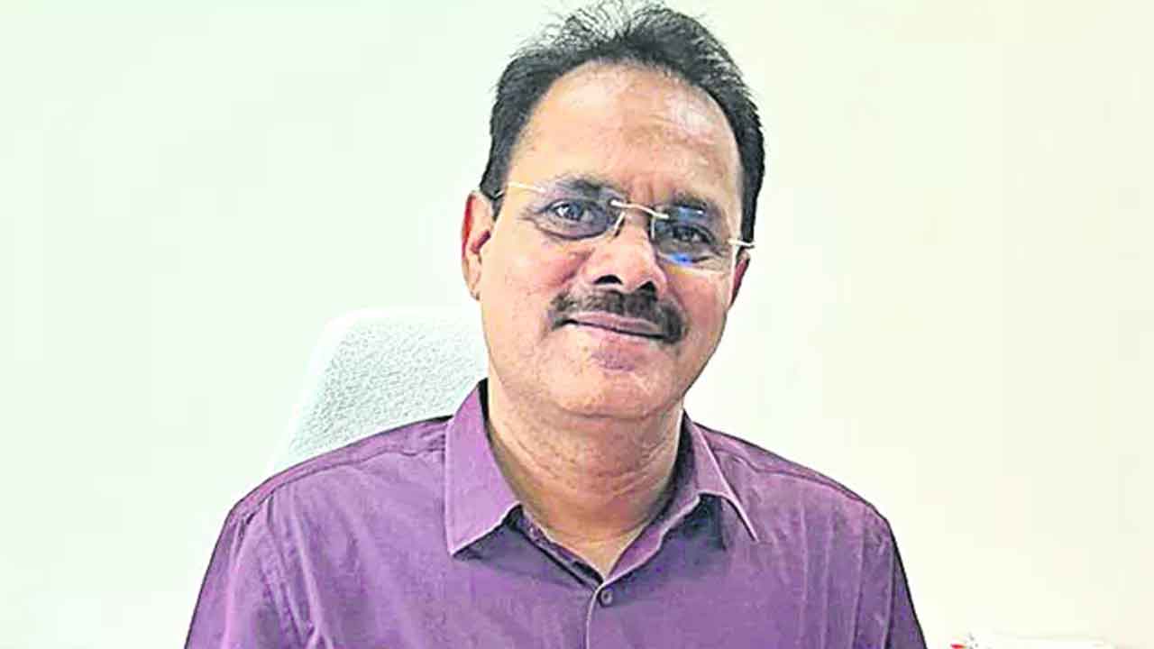 Burra Venkatesham | ఐఏఎస్‌ బుర్రా వెంకటేశం వీఆర్‌ఎస్‌ ప్రభుత్వం అనుమతి