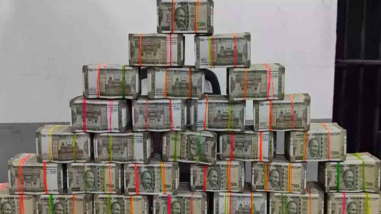 Lok Sabha Elections | తెలంగాణ లోక్‌స‌భ ఎన్నిక‌లు.. రూ. 200 కోట్ల న‌గ‌దు, మ‌ద్యం సీజ్