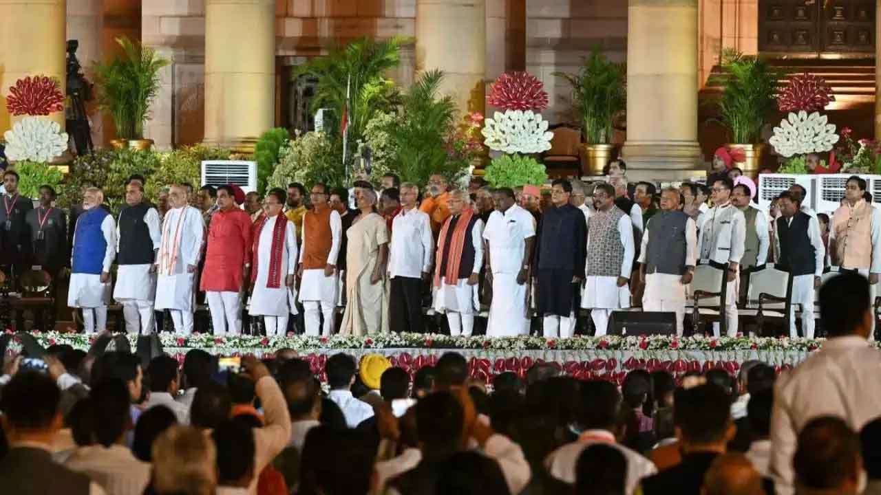 Cabinet | కేంద్ర క్యాబినెట్‌లో లేని ముస్లిం మంత్రి.. స్వతంత్ర భారతంలో ఇదే తొలిసారి!