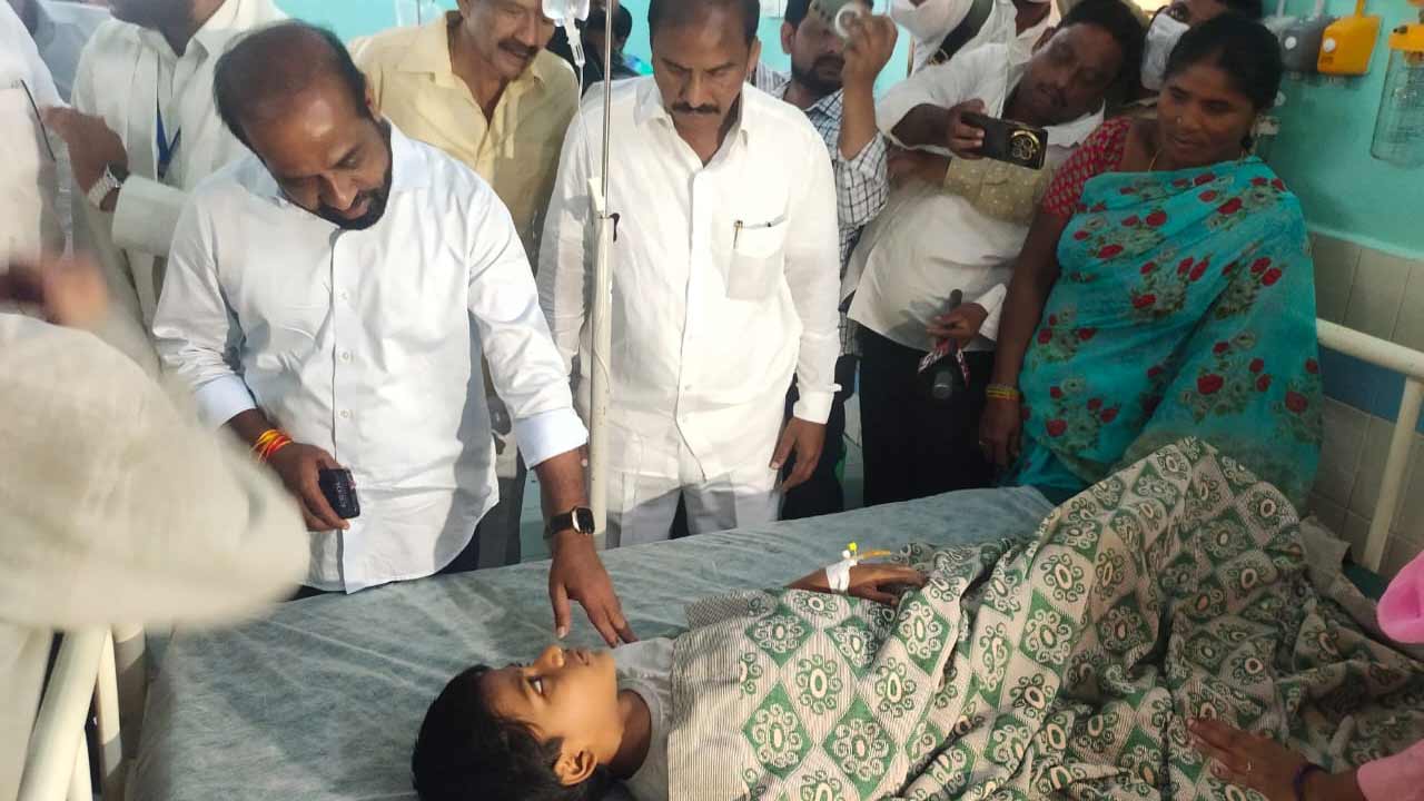 Diarrhea | జగ్గయ్యపేటలో విజృంభిస్తున్న డయేరియా.. చికెన్‌, మటన్‌ అమ్మకాలు నిషేధం