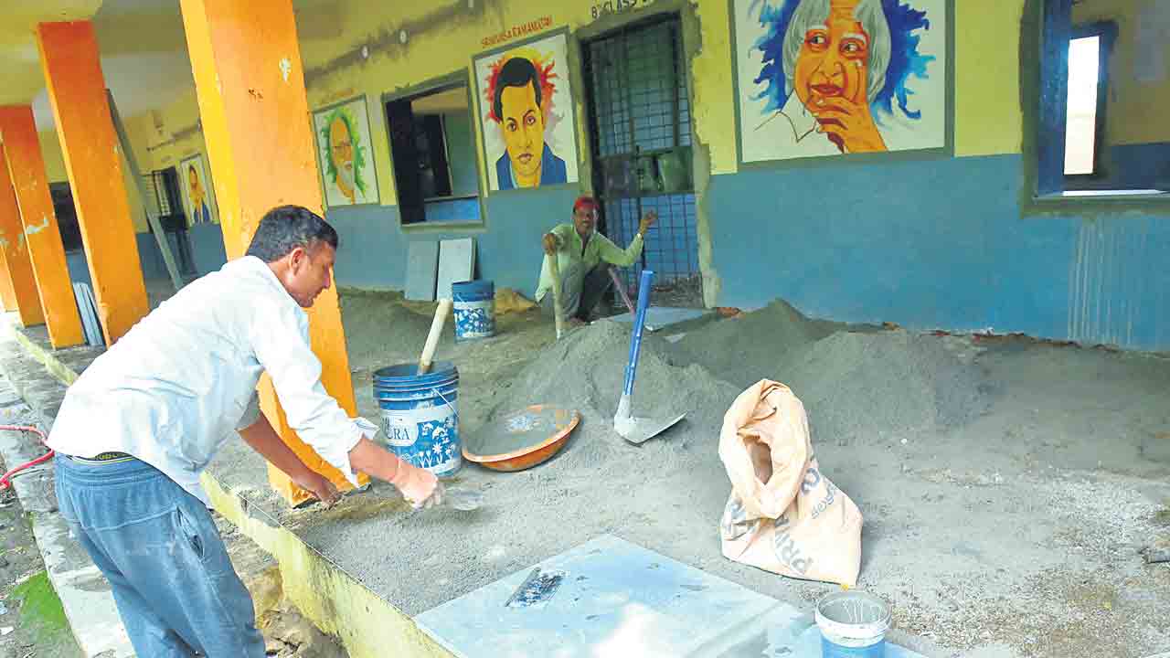 వెనుకబడి