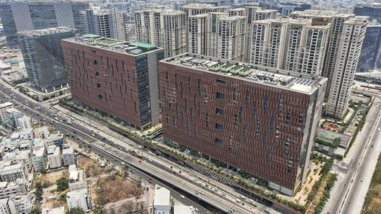 నెలకు 3.15 కోట్ల అద్దె