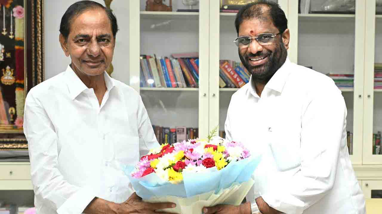 KCR | బీఆర్ఎస్ అధినేత కేసీఆర్‌ను క‌లిసిన ఎంపీ వ‌ద్దిరాజు ర‌విచంద్ర‌