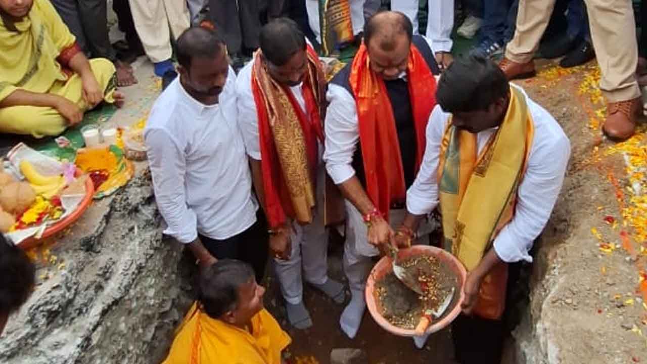 Komatireddy | హైదరాబాద్ -విజయవాడ హైవేపై 17 బ్లాక్ స్పాట్ల గుర్తించాం : మంత్రి కోమటిరెడ్డి