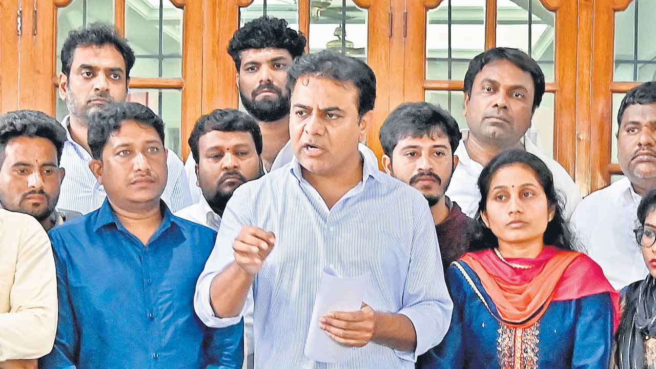 KTR | 2 లక్షల ఉద్యోగాల భర్తీ ఏమైంది? నిరుద్యోగ భృతి, జాబ్‌ క్యాలెండర్‌ ఎక్కడ?: కేటీఆర్‌