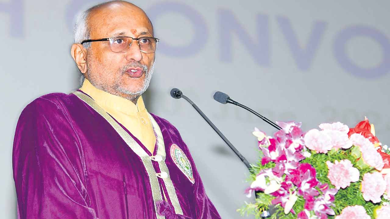 మానవ మనుగడకు వ్యవసాయమే ఆధారం