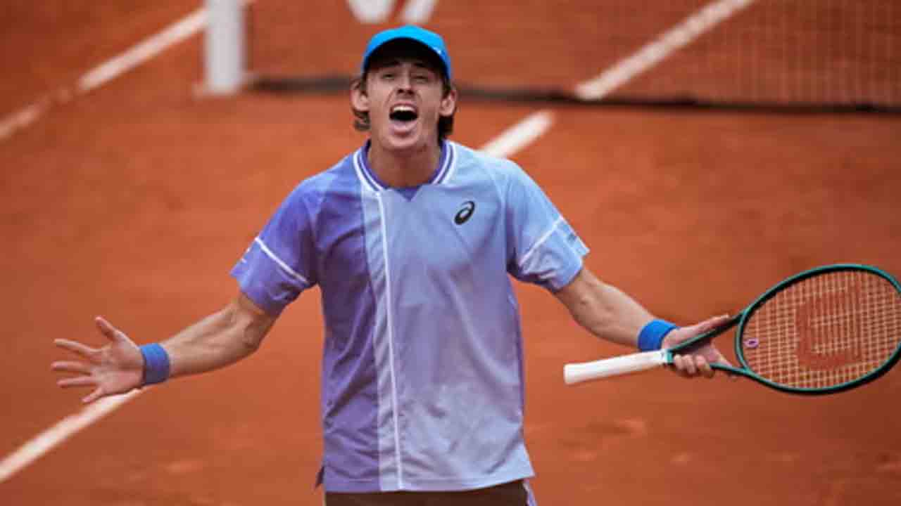 French Open | ఫ్రెంచ్ ఓపెన్‌లో సంచ‌ల‌నం.. క్వార్ట‌ర్ ఫైన‌ల్లో స‌బ‌లెంక‌