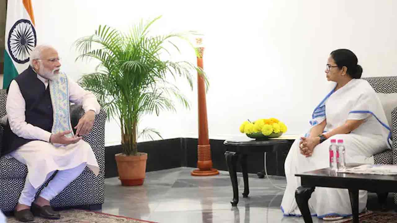 Mamata Banerjee: ఏక‌ప‌క్ష చ‌ర్చ‌ల‌ను వ్య‌తిరేకిస్తున్నాం.. మోదీకి లేఖ రాసిన దీదీ