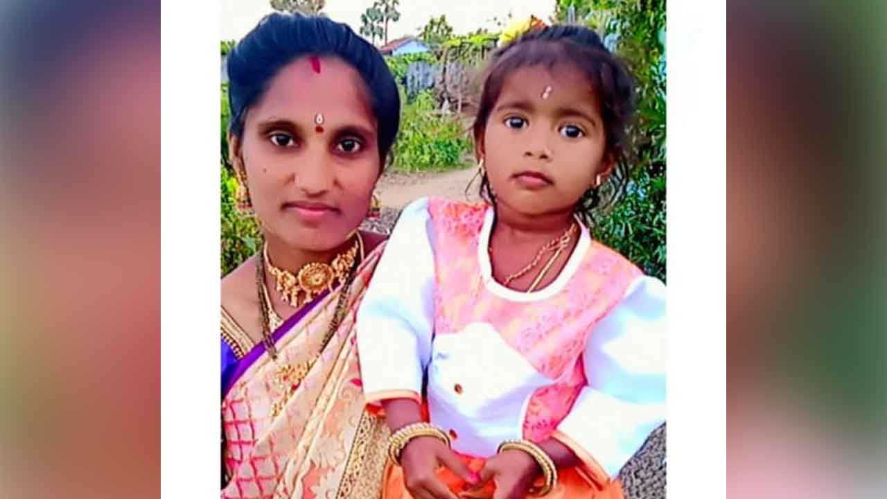 Jagithyala | నాలుగేండ్ల బిడ్డతో సహా బావిలో దూకి తల్లి ఆత్మహత్య