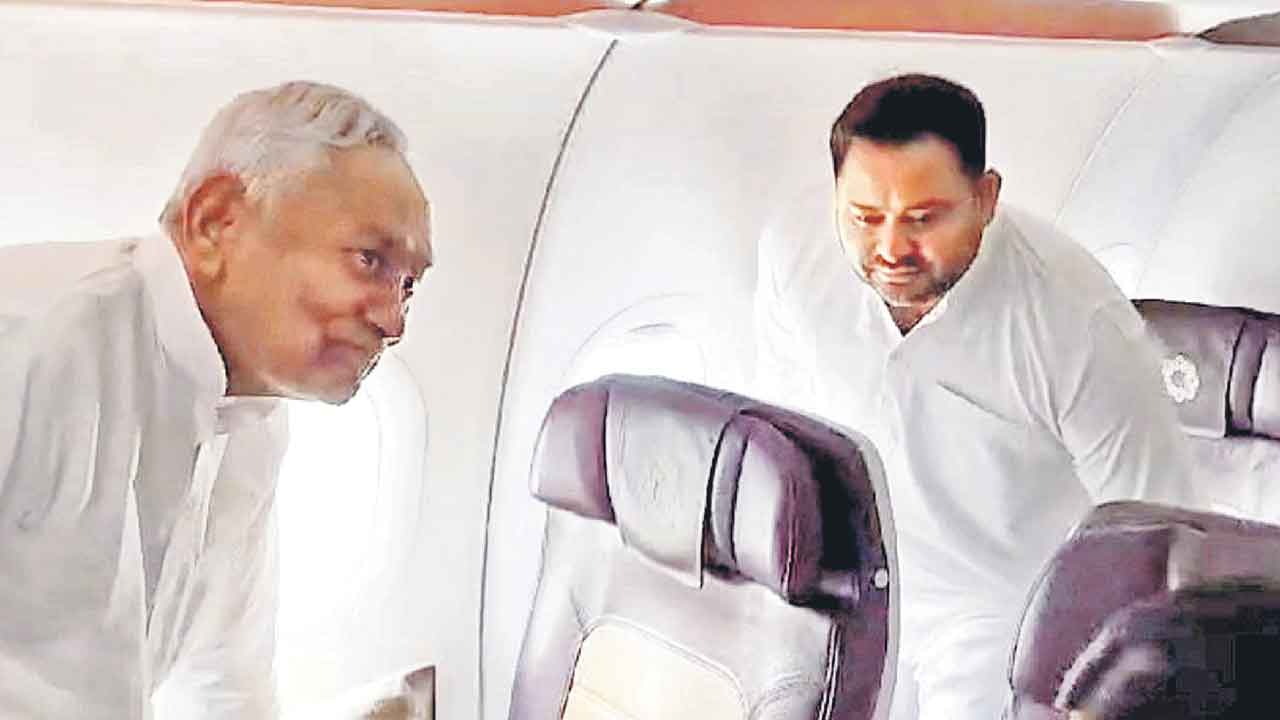 Tejashwi Yadav | నితీశ్‌ ఒకవేళ కింగ్‌ మేకర్‌ అయితే.. బీహార్‌కు ప్రత్యేక హోదా, దేశవ్యాప్తంగా కులగణన: ఆర్జేడీ నేత తేజస్వీ
