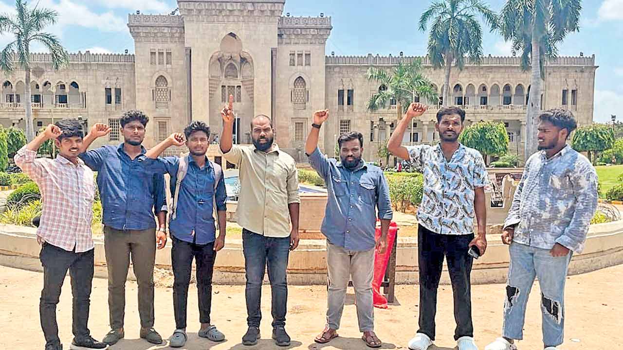 గ్రూప్‌1 ఎంత మంది రాశారో చెప్పండి?