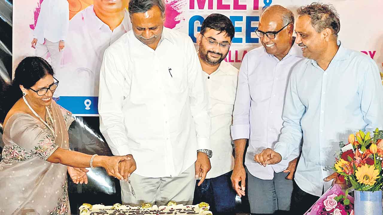 Palla Rajeshwar Reddy | పార్టీ మారాలని ప్రభుత్వం ఒత్తిడి