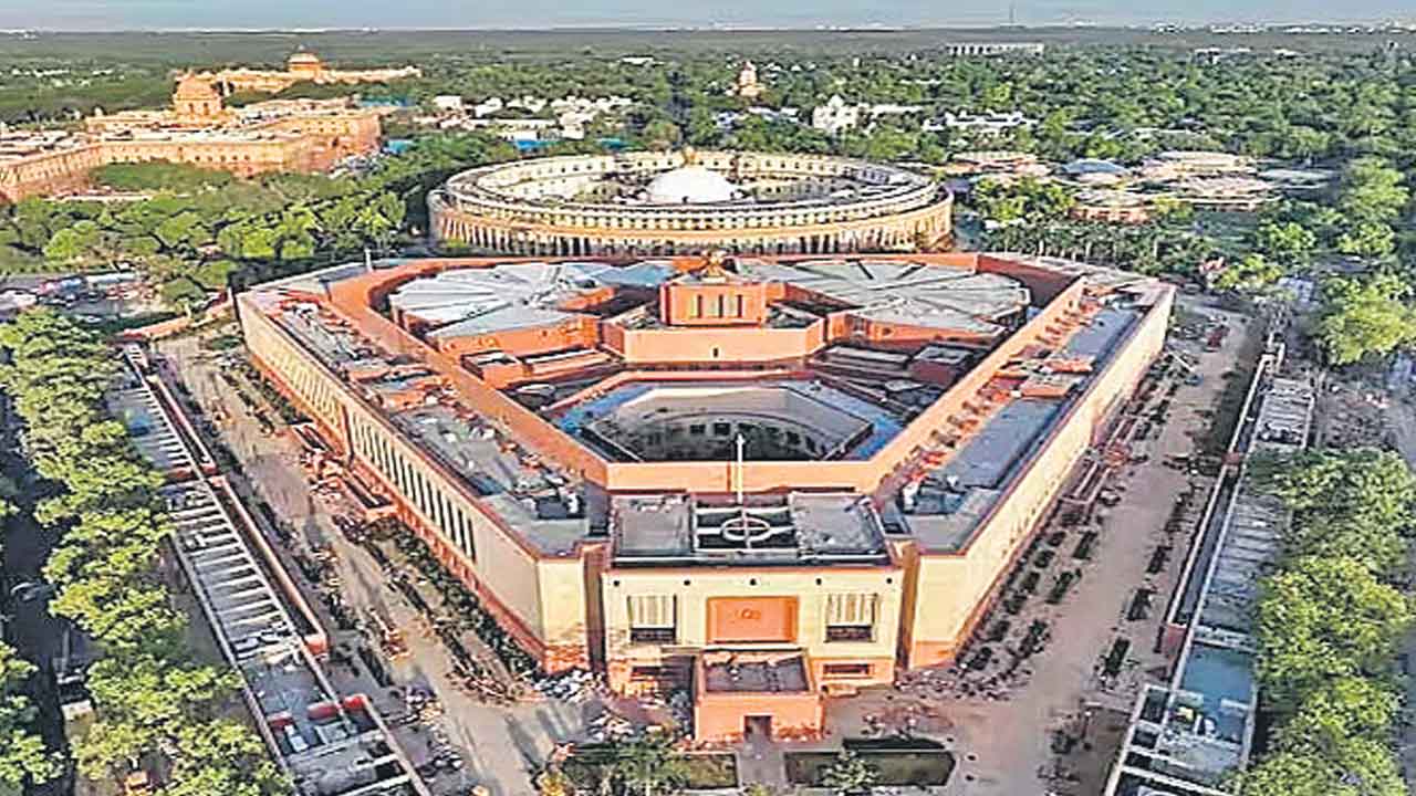 Defection | ఫ్లోర్‌ క్రాసింగ్‌.. పార్టీ ఫిరాయింపులతో రాజకీయ అస్థిరత