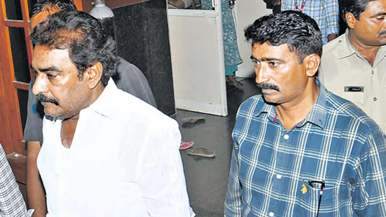 Pinnelli Ramakrishna Reddy | పిన్నెల్లి రామకృష్ణారెడ్డిపై మరో కేసు నమోదు