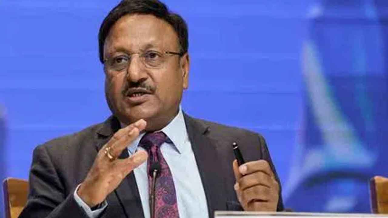 మోదీ, రాహుల్‌ను కావాలనే వదిలేశాం!