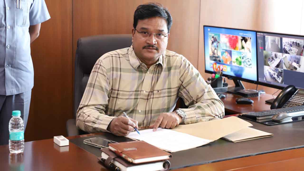 HYDRAA | హైడ్రా పేరుతొ డబ్బుల వసూళ్లకు పాల్పడితే జైలుకే : ఏవీ రంగనాథ్