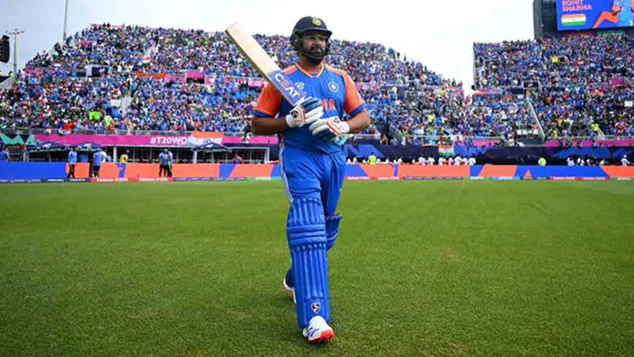 IND vs PAK | ఓపెనర్లు ఔట్.. టీమిండియా స్కోర్..?