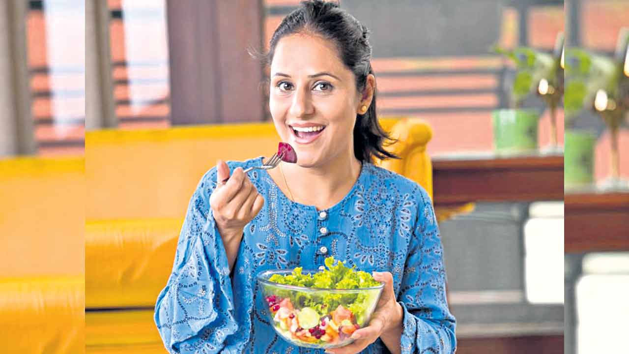 నలభైల్లో ఏం తినాలి?