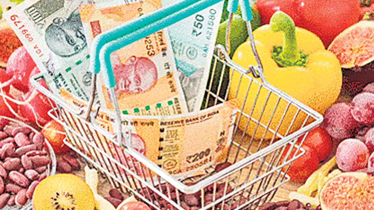 Price Hike | భారీగా పెరిగిన కూరగాయల ధరలు.. సామాన్యుడిపై ధరాఘాతం